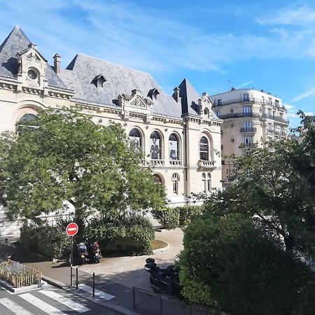 La Studette Du Theatre Apartment Boulogne-Billancourt Luaran gambar